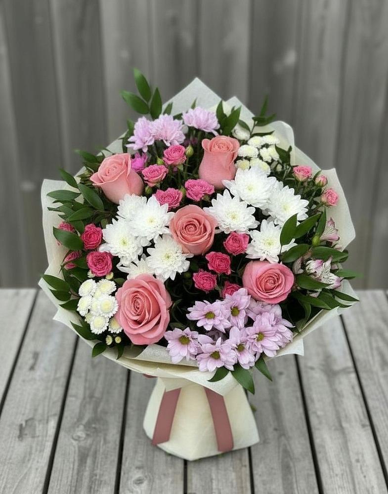 Букет цветов из: Альстромерии, Гвоздики, Розы и Хризантемы в Новоузенске