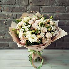 Букет цветов из:  Альстромерии, Розы и Хризантемы в Новоузенске