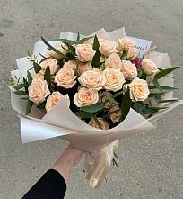 Букет Кремовые розы Латте в Новоузенске