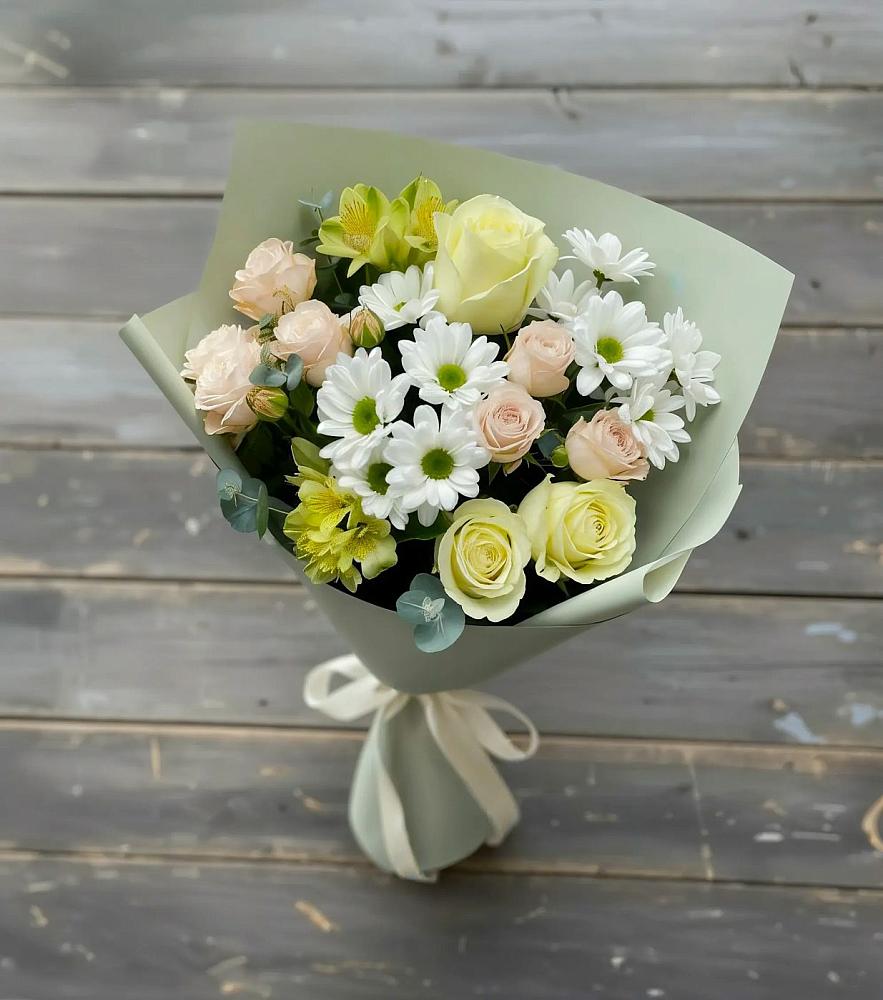 Букет цветов из: Альстромерии, Розы и Хризантемы в Новоузенске