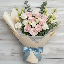 Букет цветов из:  Лизиантусы #REPLACE_PRED# Новоузенске