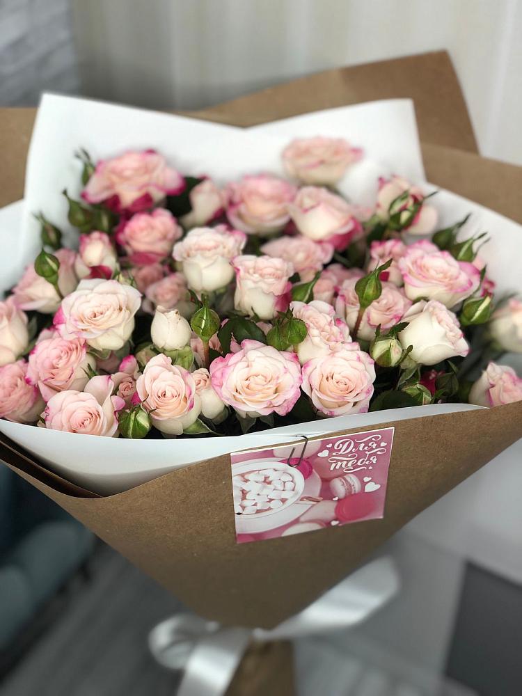 Букет цветов из: Розы в Новоузенске