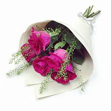 Букет цветов из:  Розы в Новоузенске