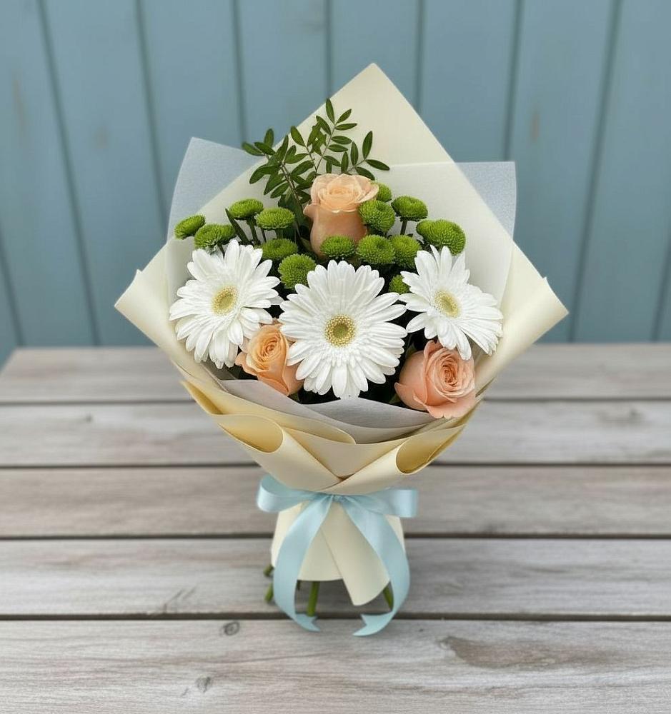 Букет цветов из: Герберы, Розы и Хризантемы в Новоузенске