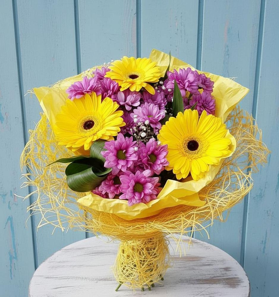 Букет цветов из: Хризантемы и Герберы в Новоузенске