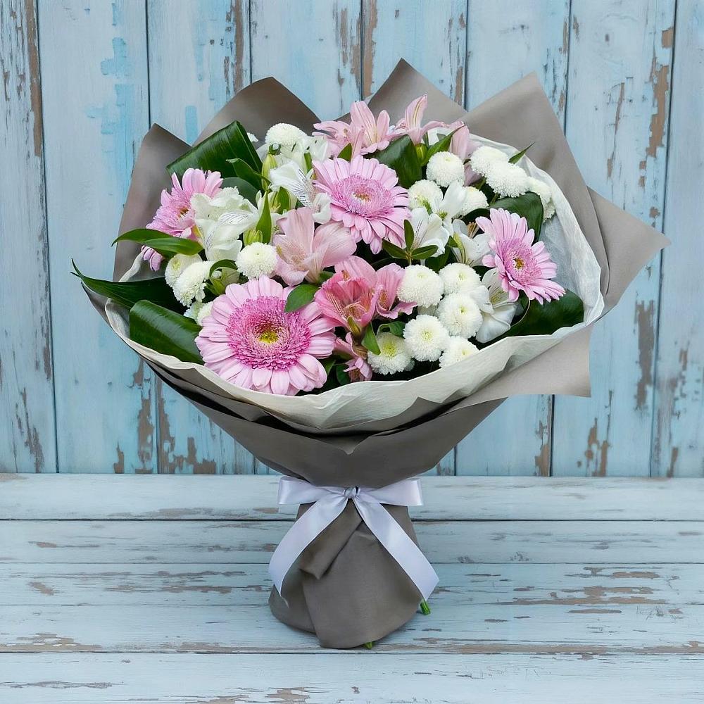 Букет цветов из: Герберы, Альстромерии и Хризантемы в Новоузенске