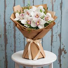Букет цветов из:  Орхидеи и Розы в Новоузенске